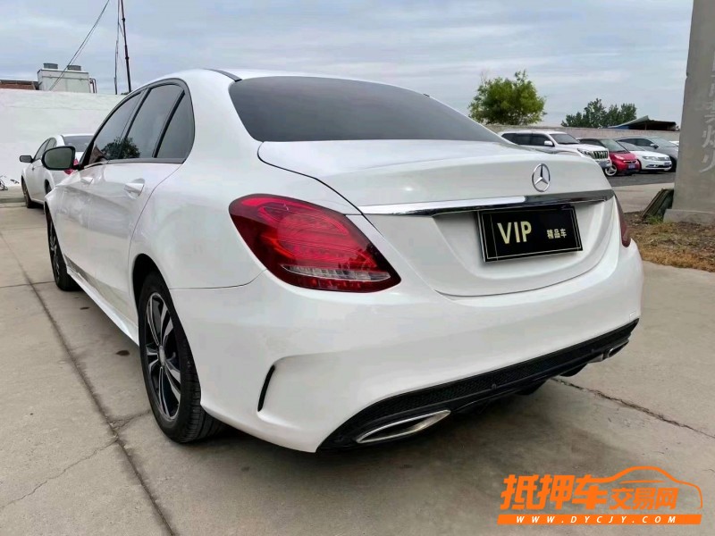 潍坊16年奔驰C2