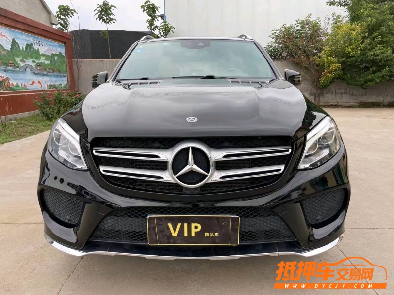 潍坊17年奔驰GLE1