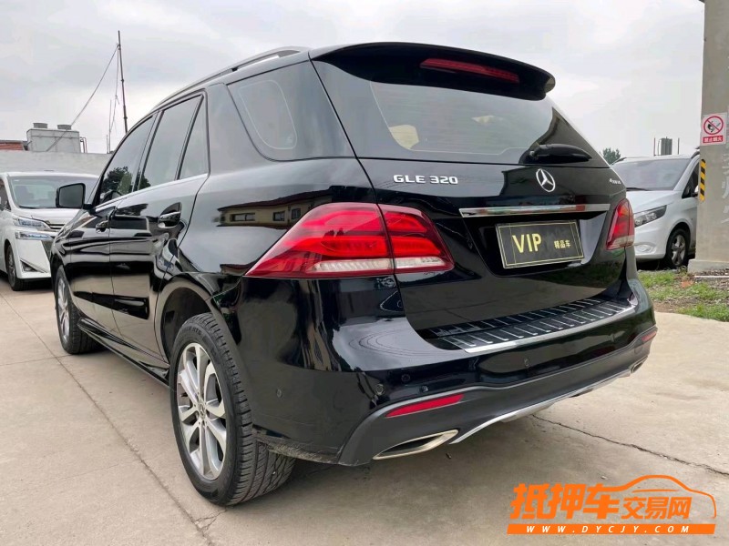 潍坊17年奔驰GLE8