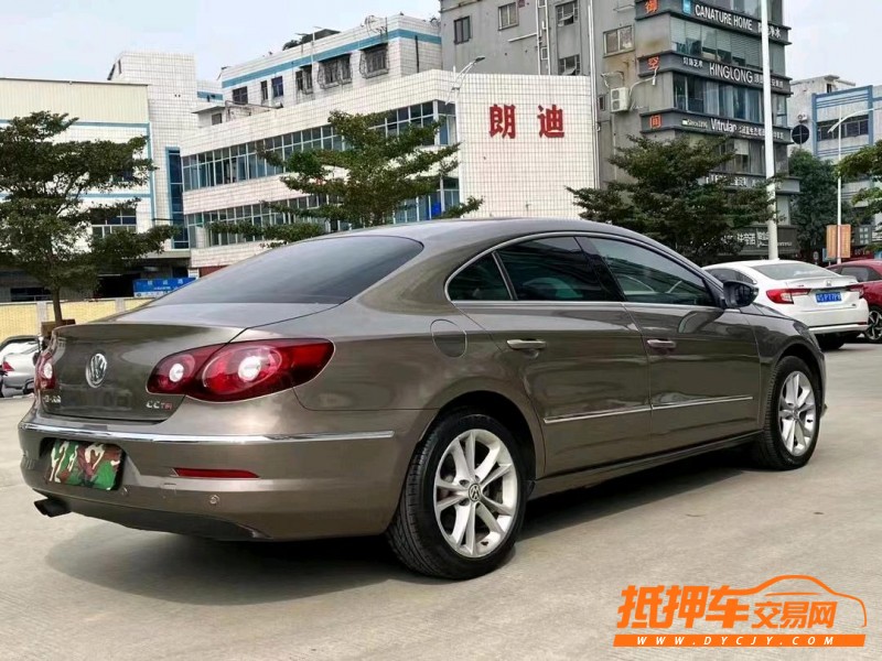 东莞13年大众CC8