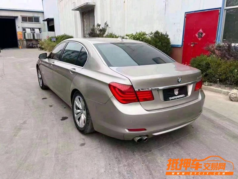 东营10年宝马7系4