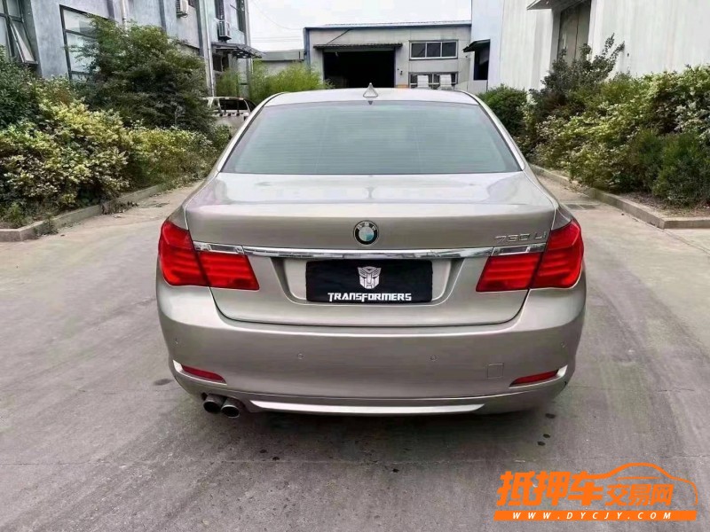 东营10年宝马7系6