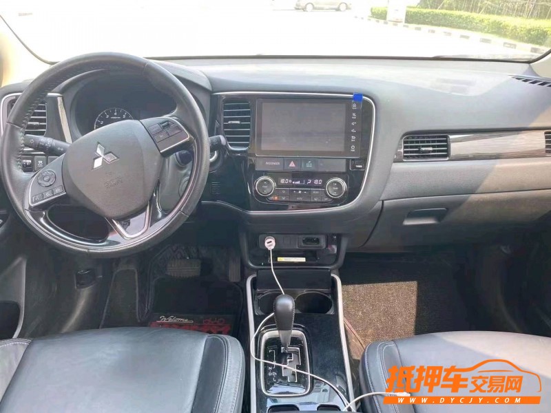 东营19年三菱欧蓝德3