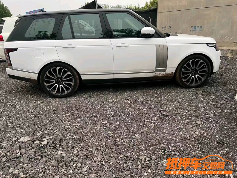 济宁16年路虎揽胜行政5