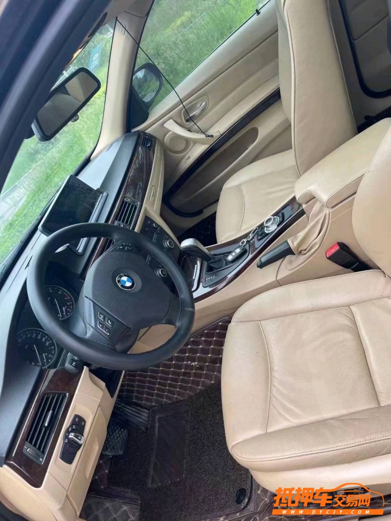 北京12年宝马3系6