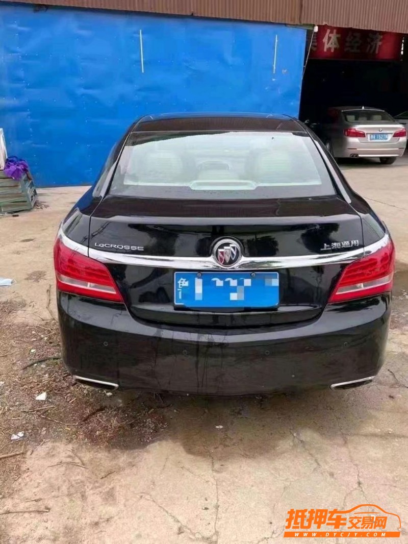 济宁14年别克君越6