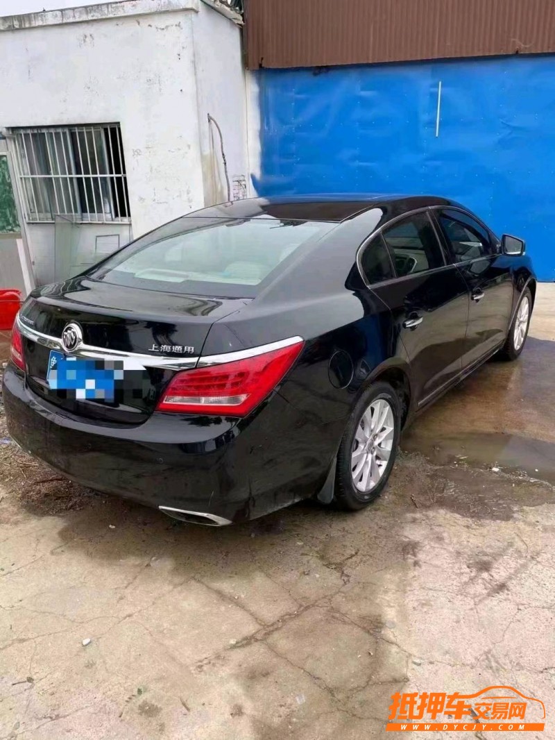 济宁14年别克君越8