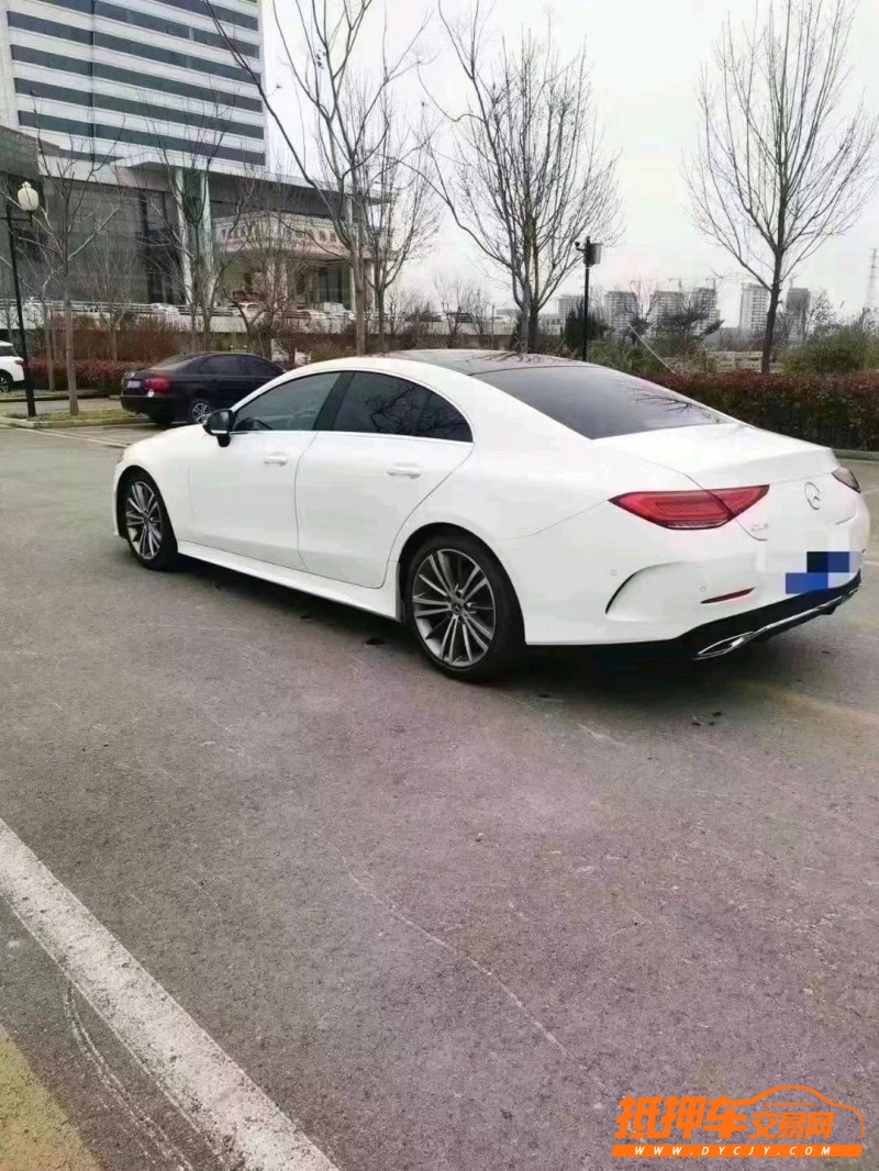 济宁20年奔驰CLS3