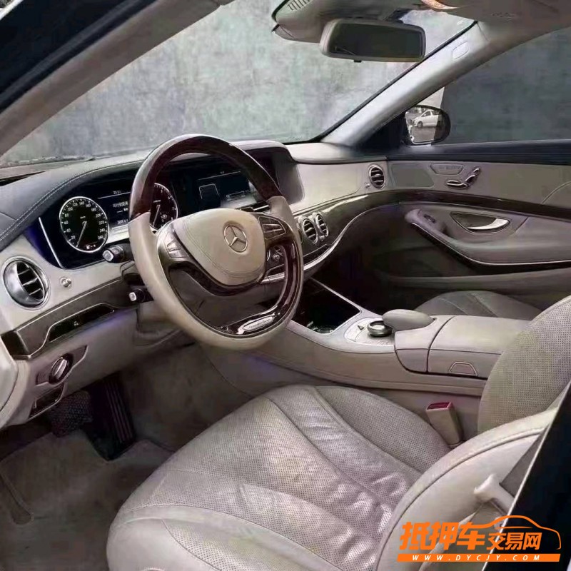 济宁13年奔驰S7