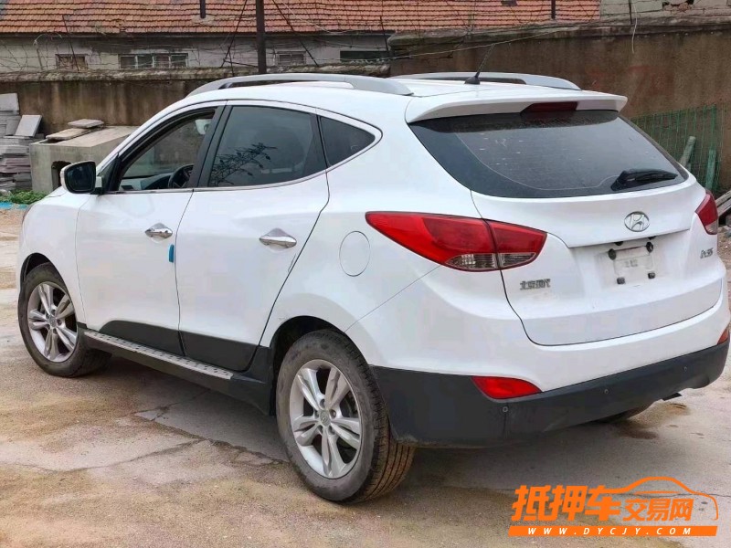 东营13年现代ix353