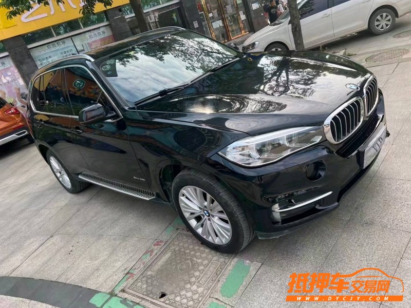 武漢17年寶馬X52