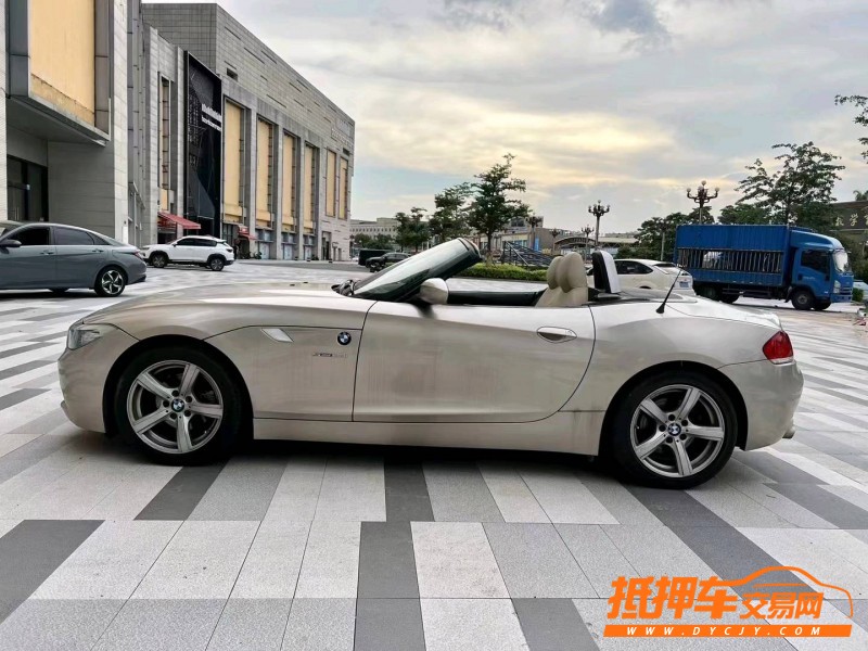 佛山12年宝马Z48