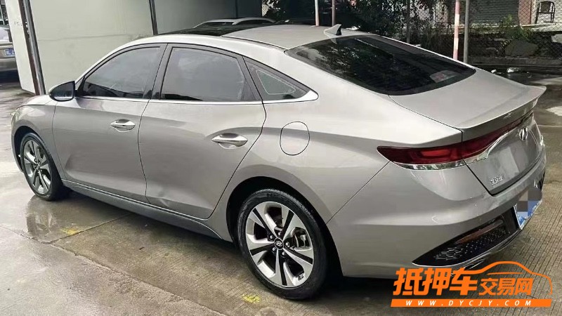 佛山19年现代菲斯塔5