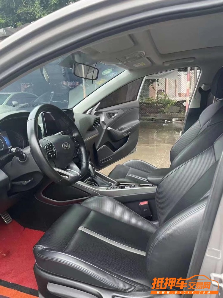 佛山19年现代菲斯塔2