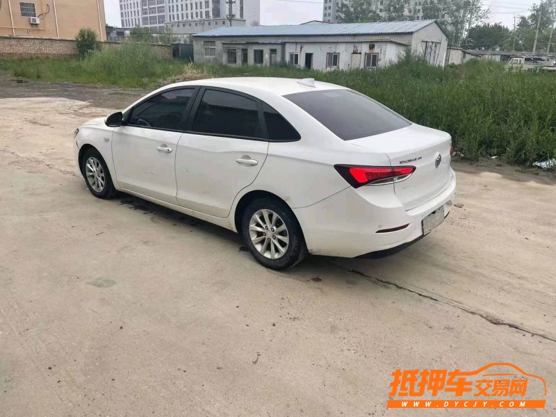 烟台18年别克英朗4