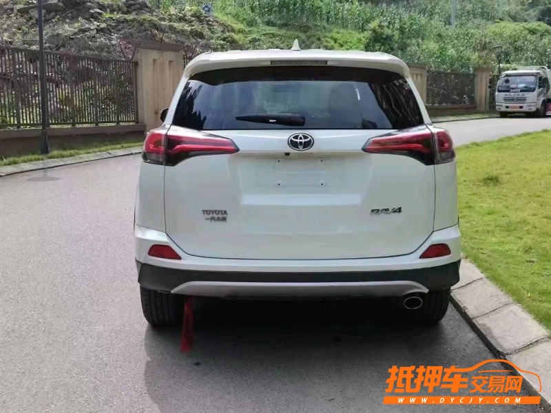 重慶18年豐田RAV4榮放2
