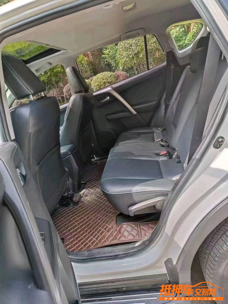 重慶18年豐田RAV4榮放5