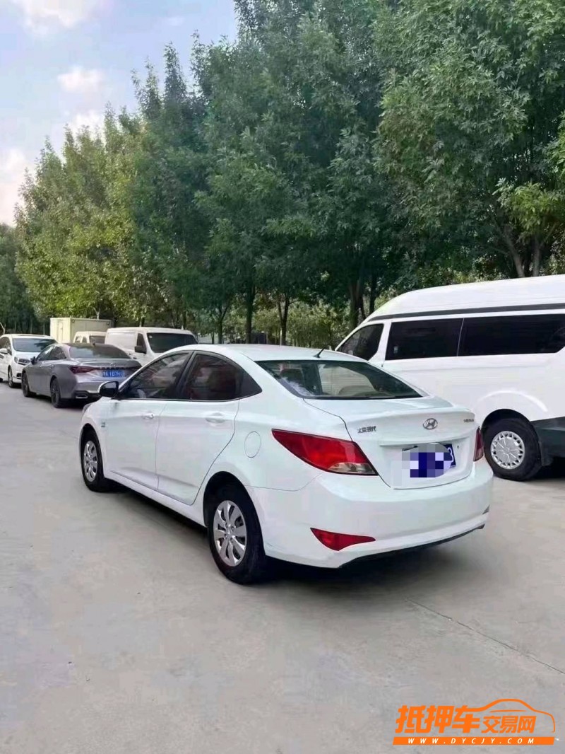 北京16年现代瑞纳7