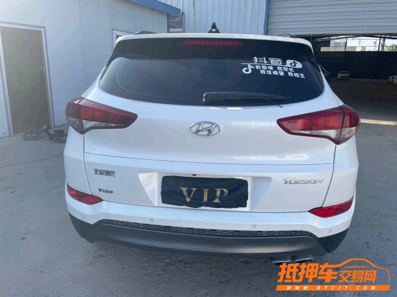 济宁17年现代途胜9