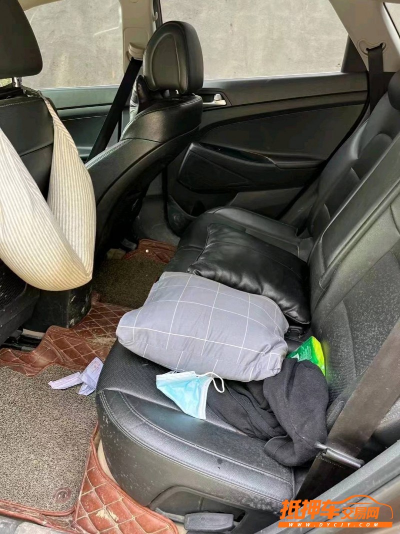 潍坊15年现代途胜5