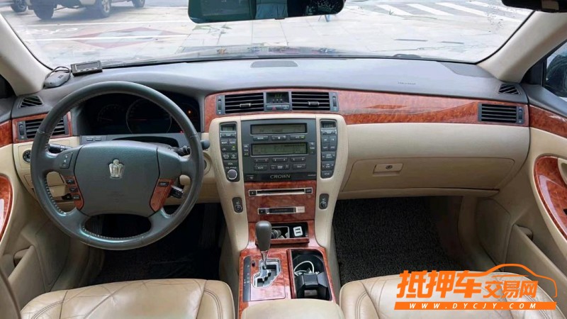 东莞06年丰田皇冠4