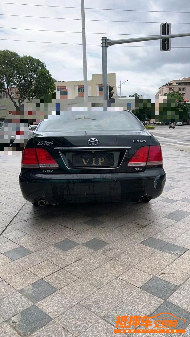 东莞06年丰田皇冠9