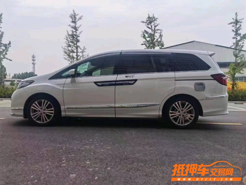 烟台18年本田艾力绅7