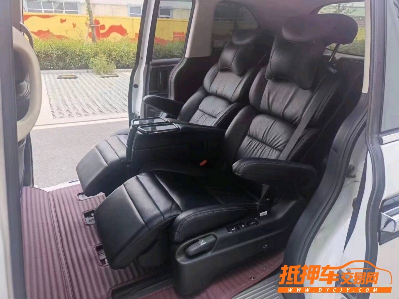 烟台18年本田艾力绅9