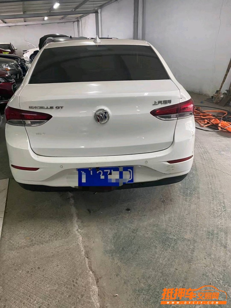 烟台18年别克英朗2