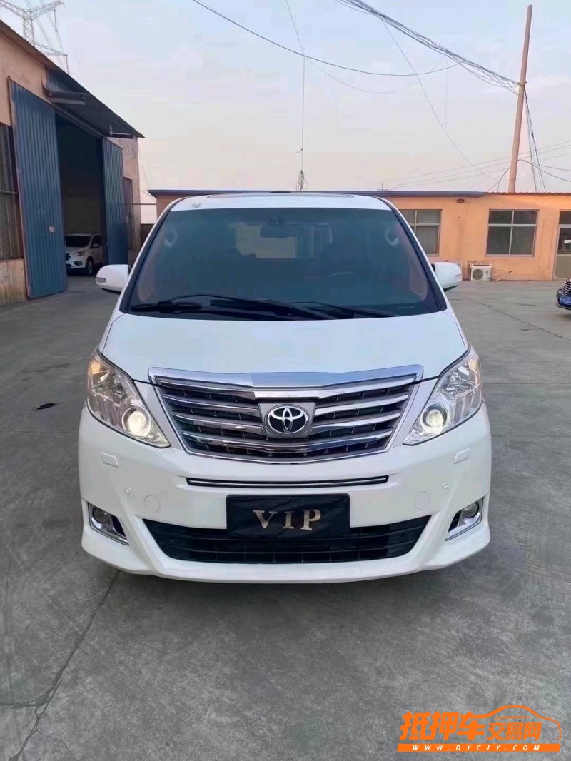 济宁14年丰田埃尔法1