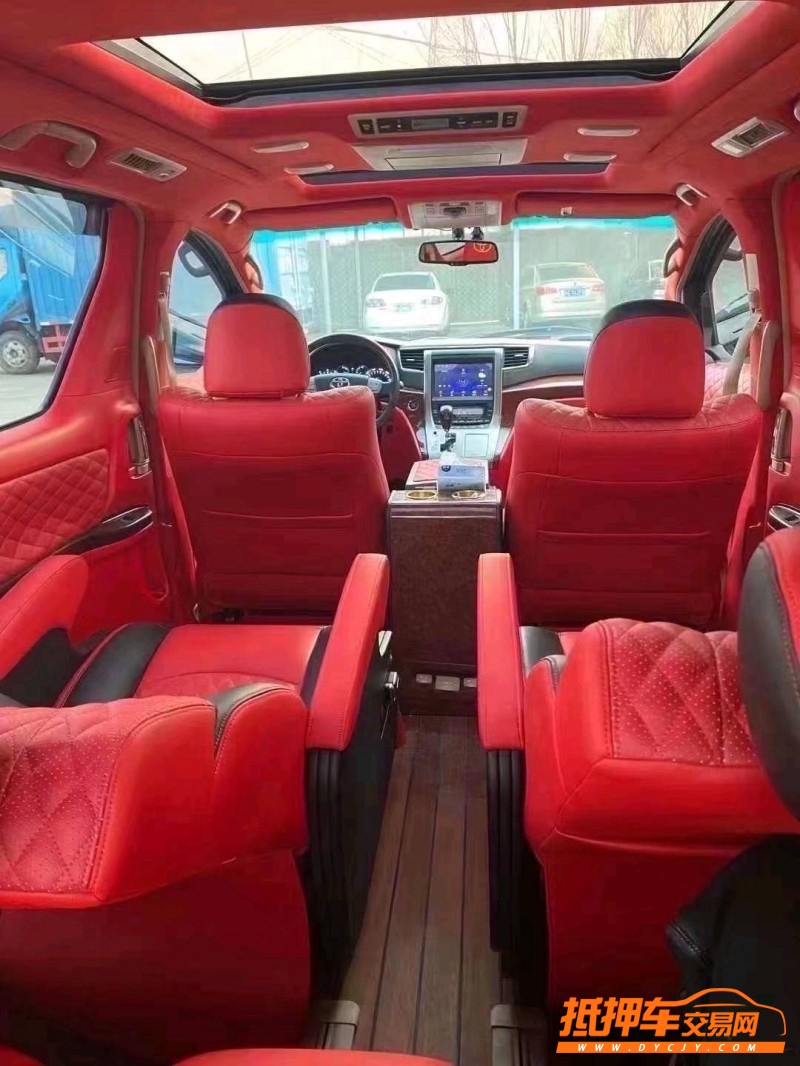 济宁14年丰田埃尔法6