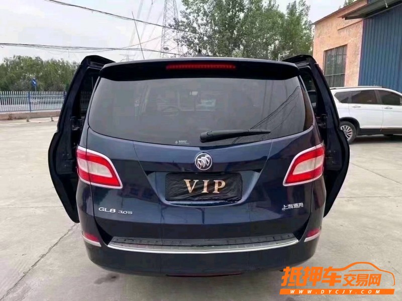 济宁12年别克GL88