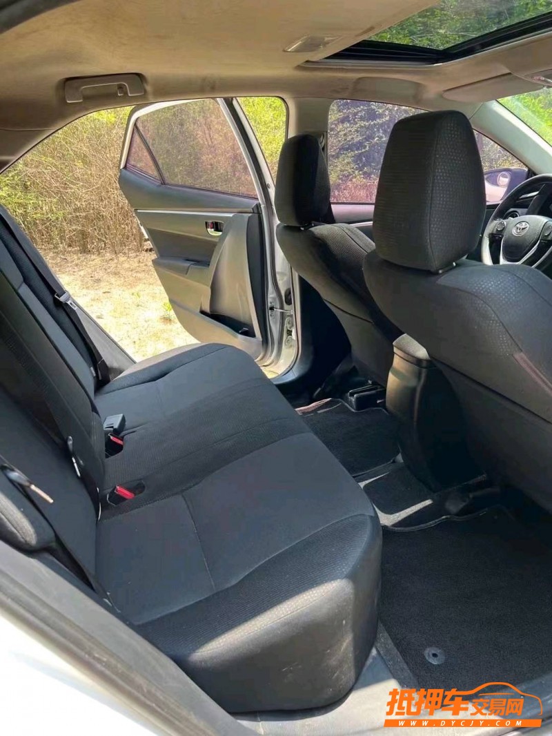 潍坊17年丰田雷凌6