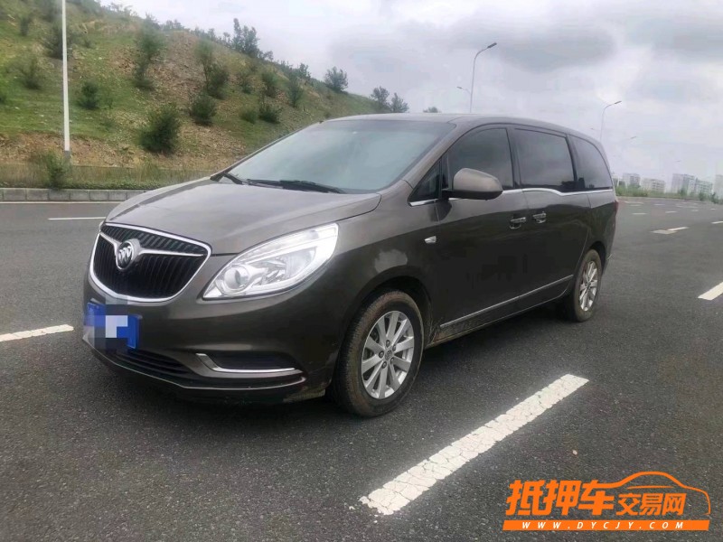 潍坊17年别克GL82