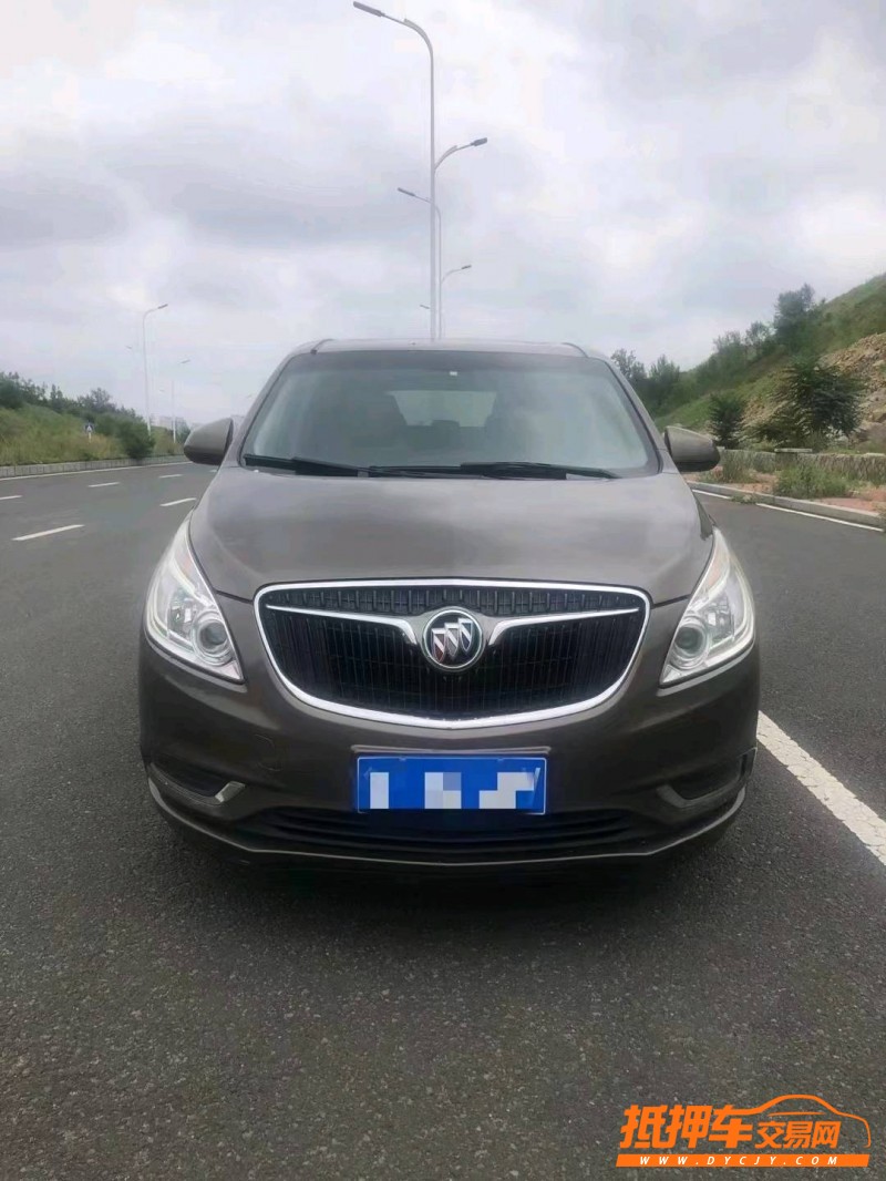 潍坊17年别克GL81