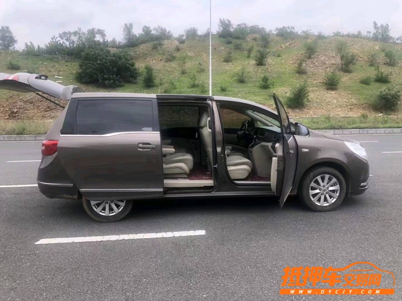 潍坊17年别克GL89