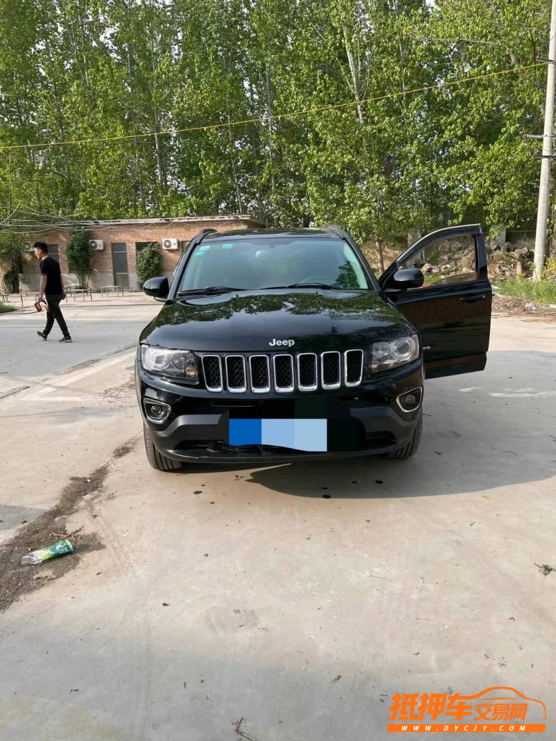 煙臺14年Jeep指南者1