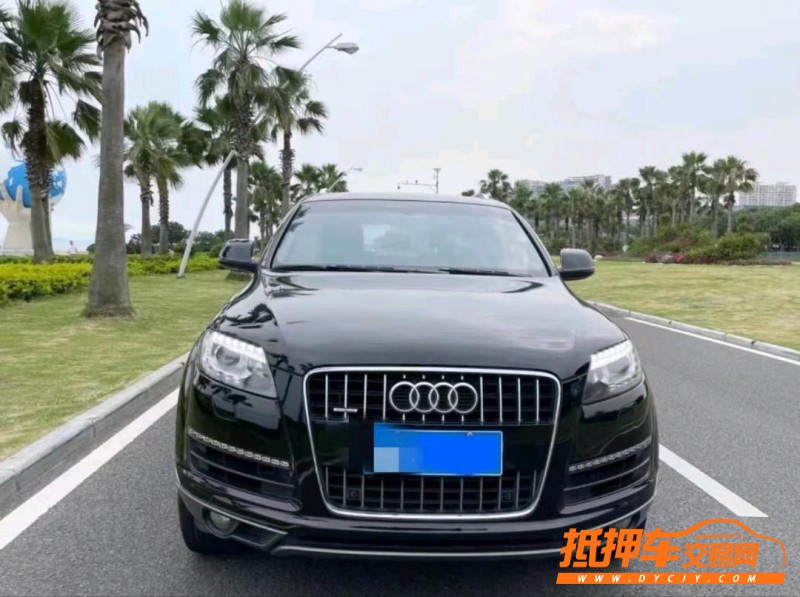 濟寧14年奧迪Q71