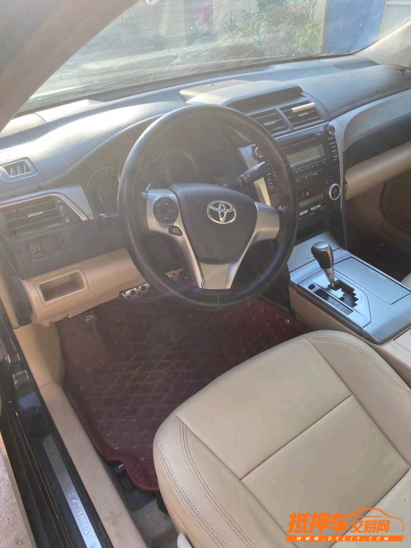 潍坊12年丰田凯美瑞5