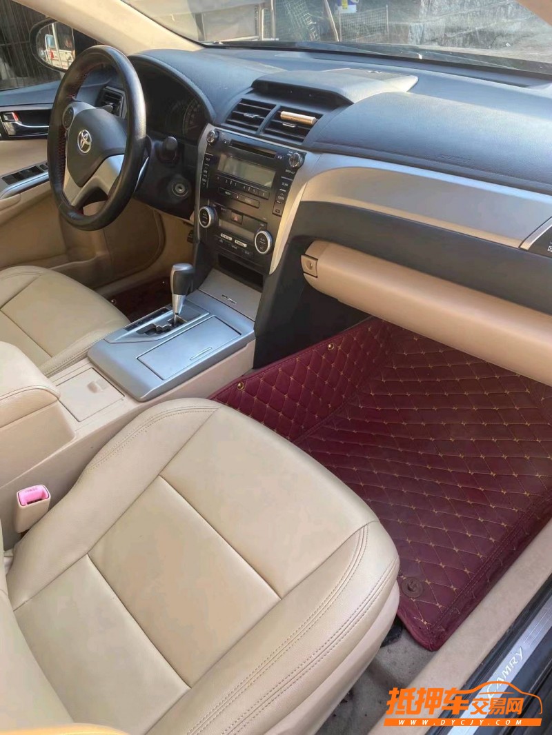 潍坊12年丰田凯美瑞6