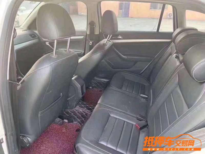 济宁17年大众朗行4