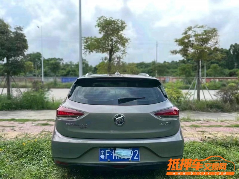 佛山18年别克阅朗2