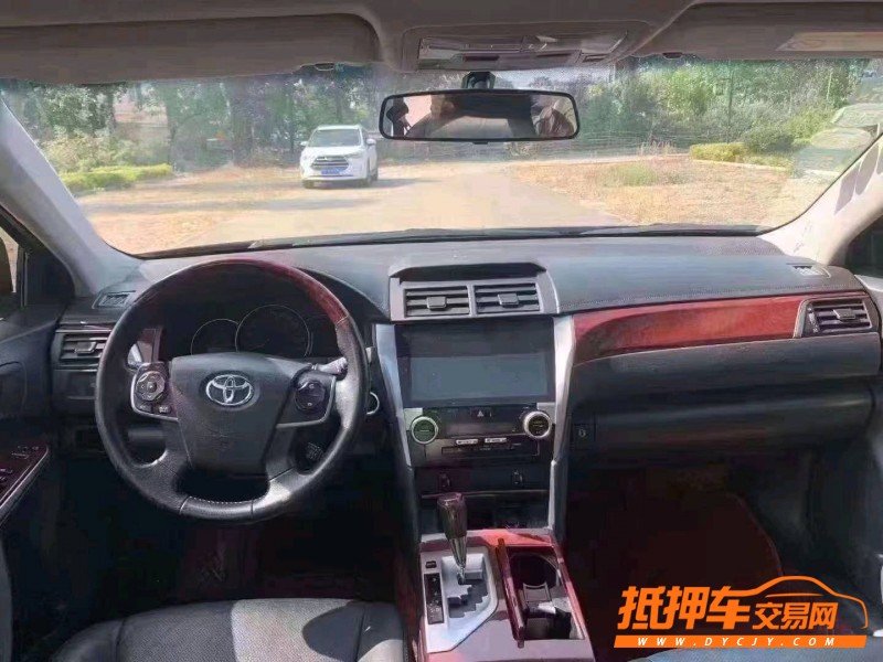 北京14年丰田凯美瑞4