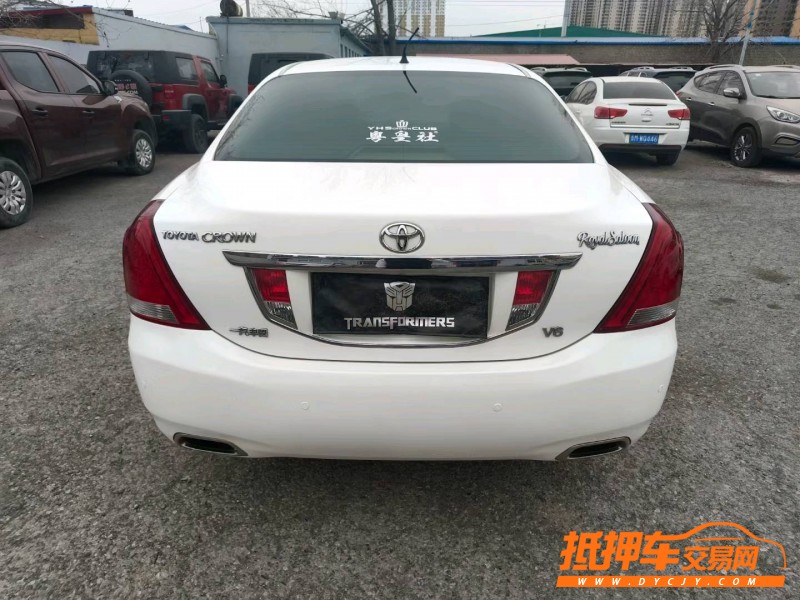 保定10年豐田皇冠9