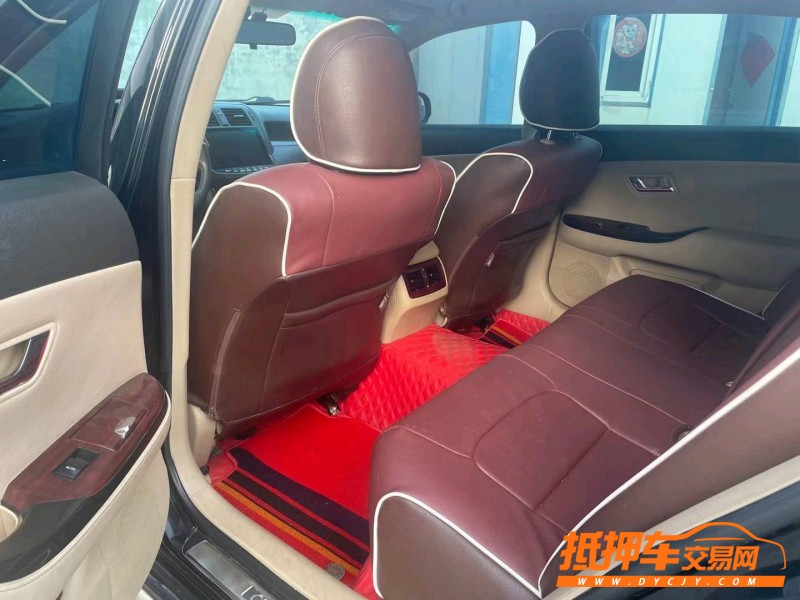 济宁12年丰田皇冠6