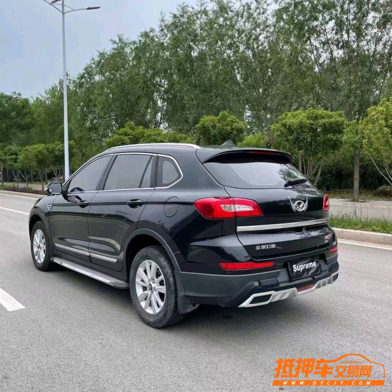 潍坊17年北汽幻速S67