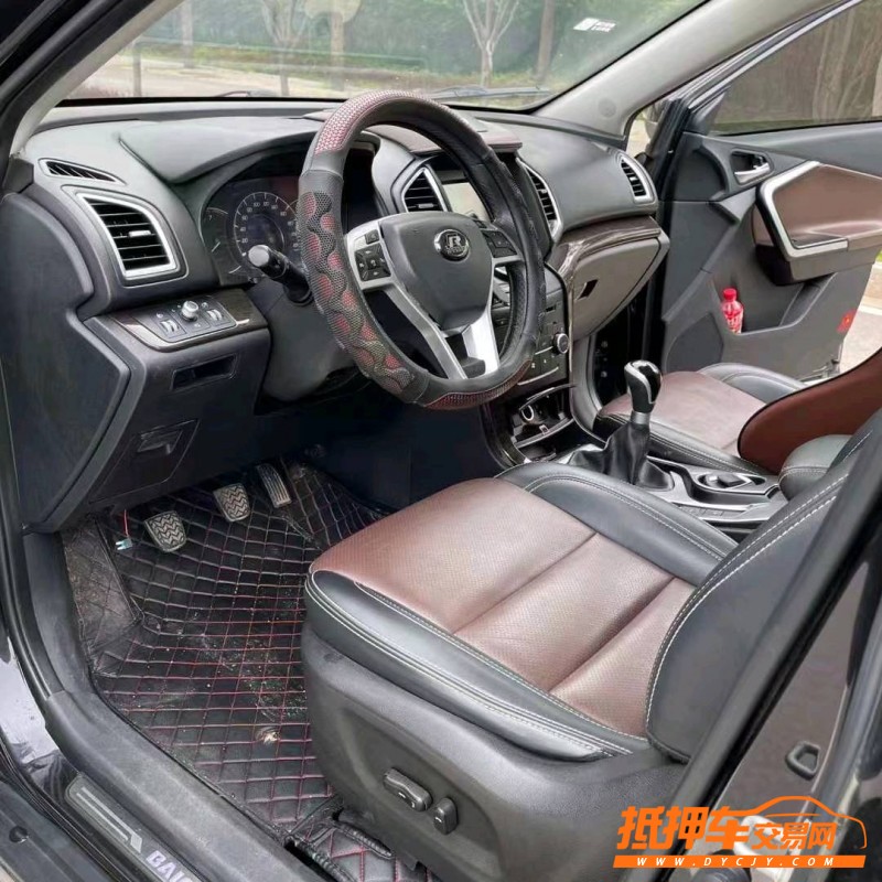 潍坊17年北汽幻速S68