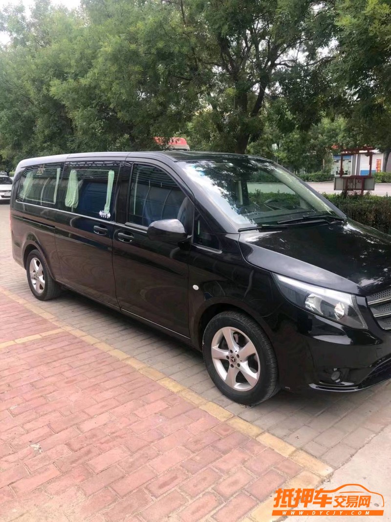 潍坊19年奔驰威霆8