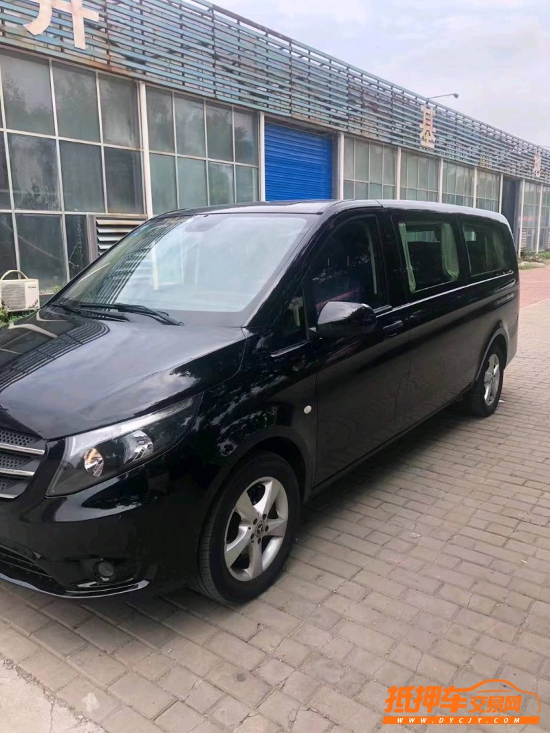 潍坊19年奔驰威霆7