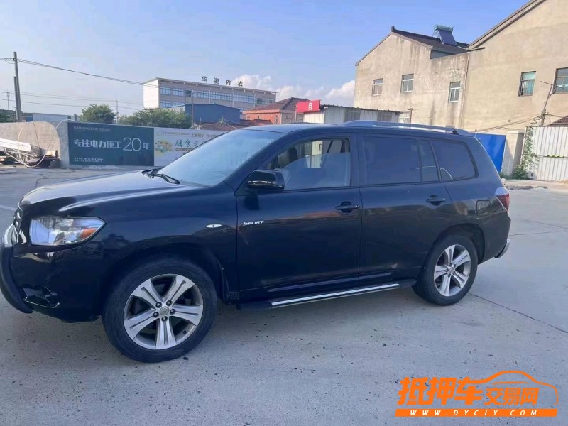 潍坊10年丰田汉兰达3